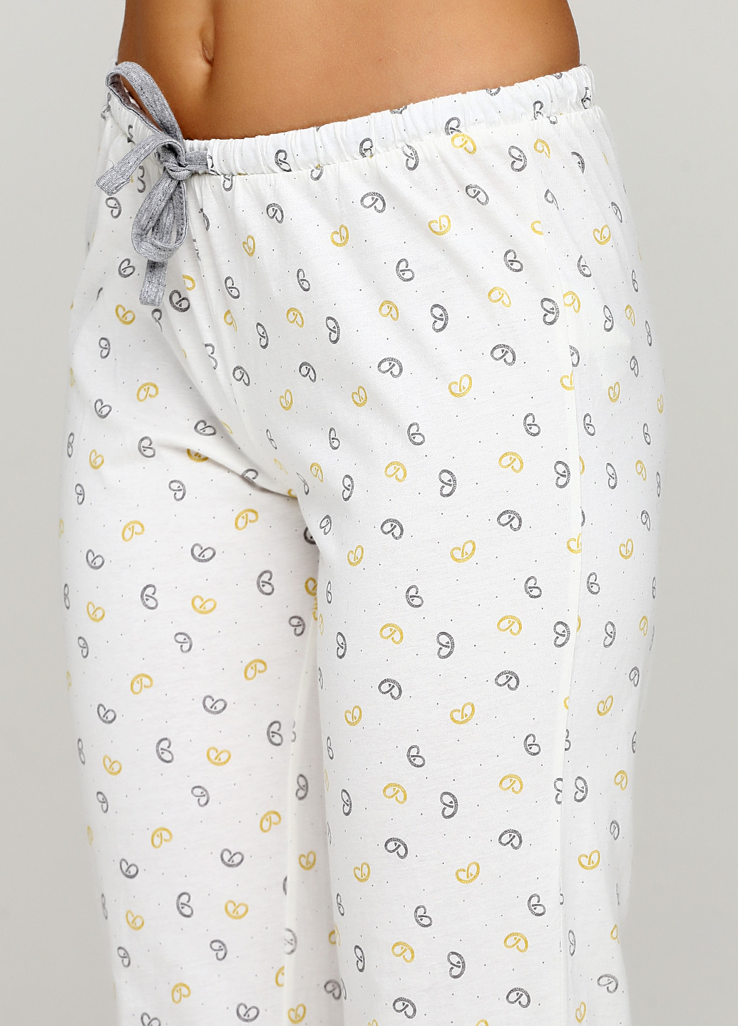 Светло-серая всесезон пижама (лонгслив, брюки) лонгслив + брюки Esmara