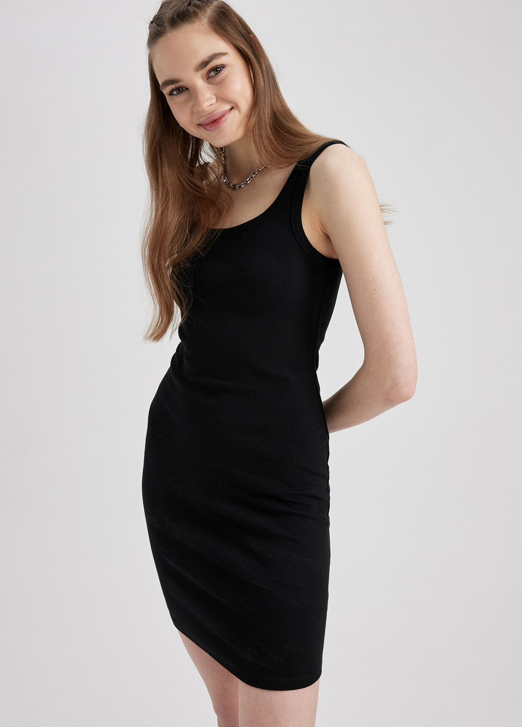 Чорна кежуал сукня сукня-майка DeFacto однотонна