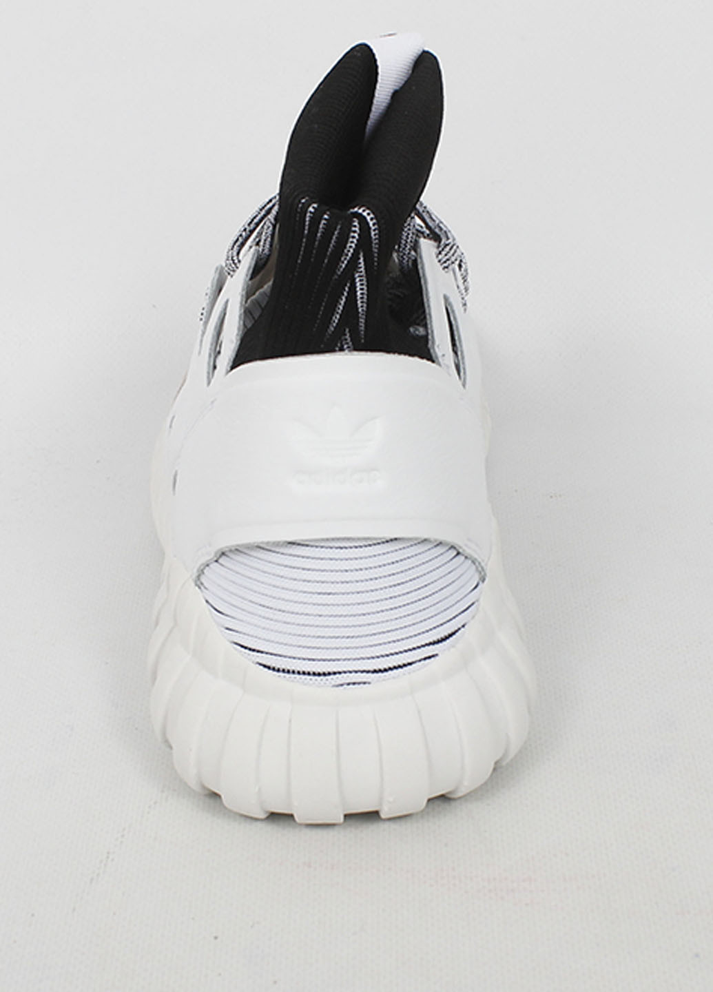 Білі Осінні кроссовки adidas