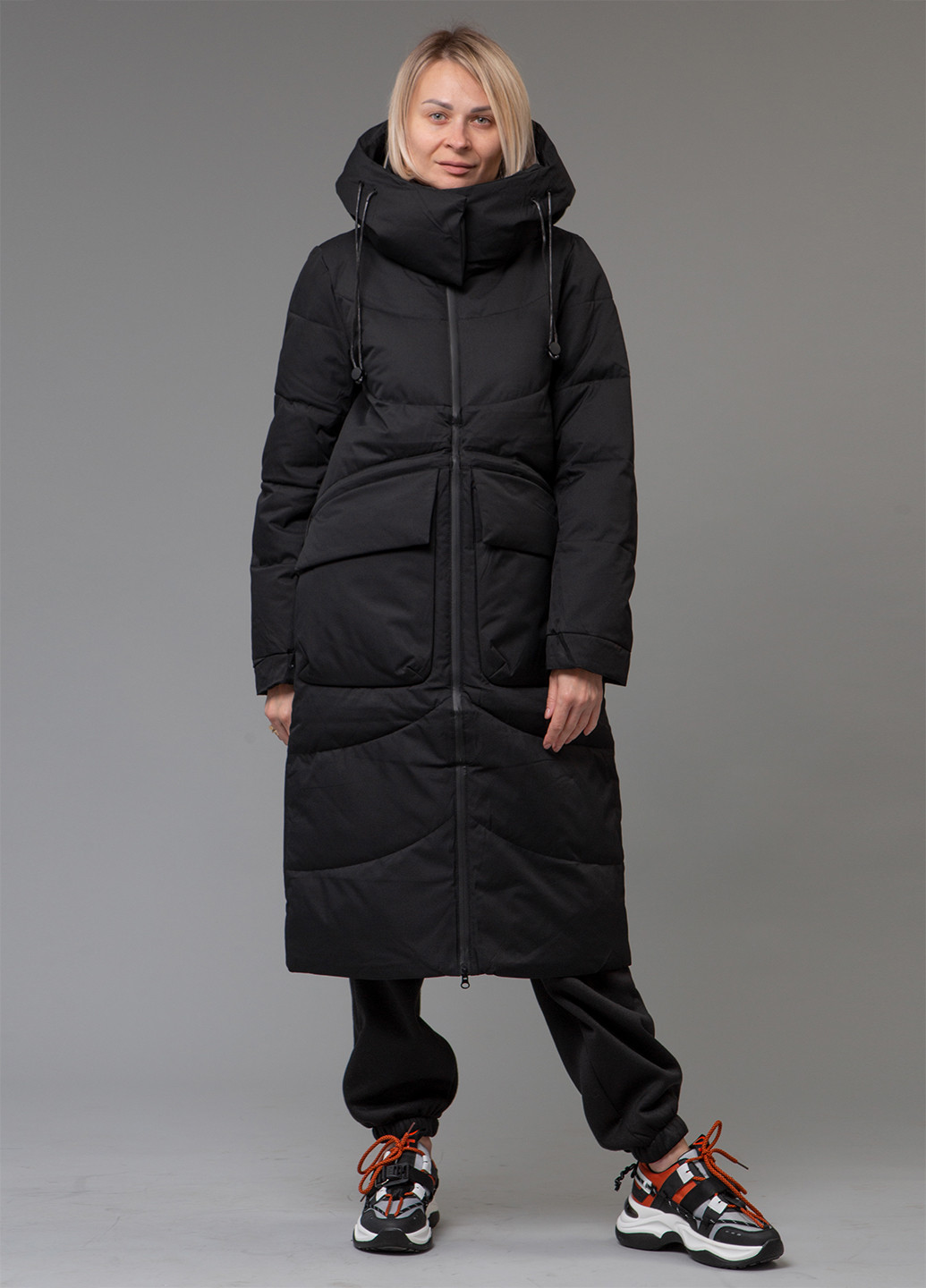 Черный зимний Пуховик Towmy