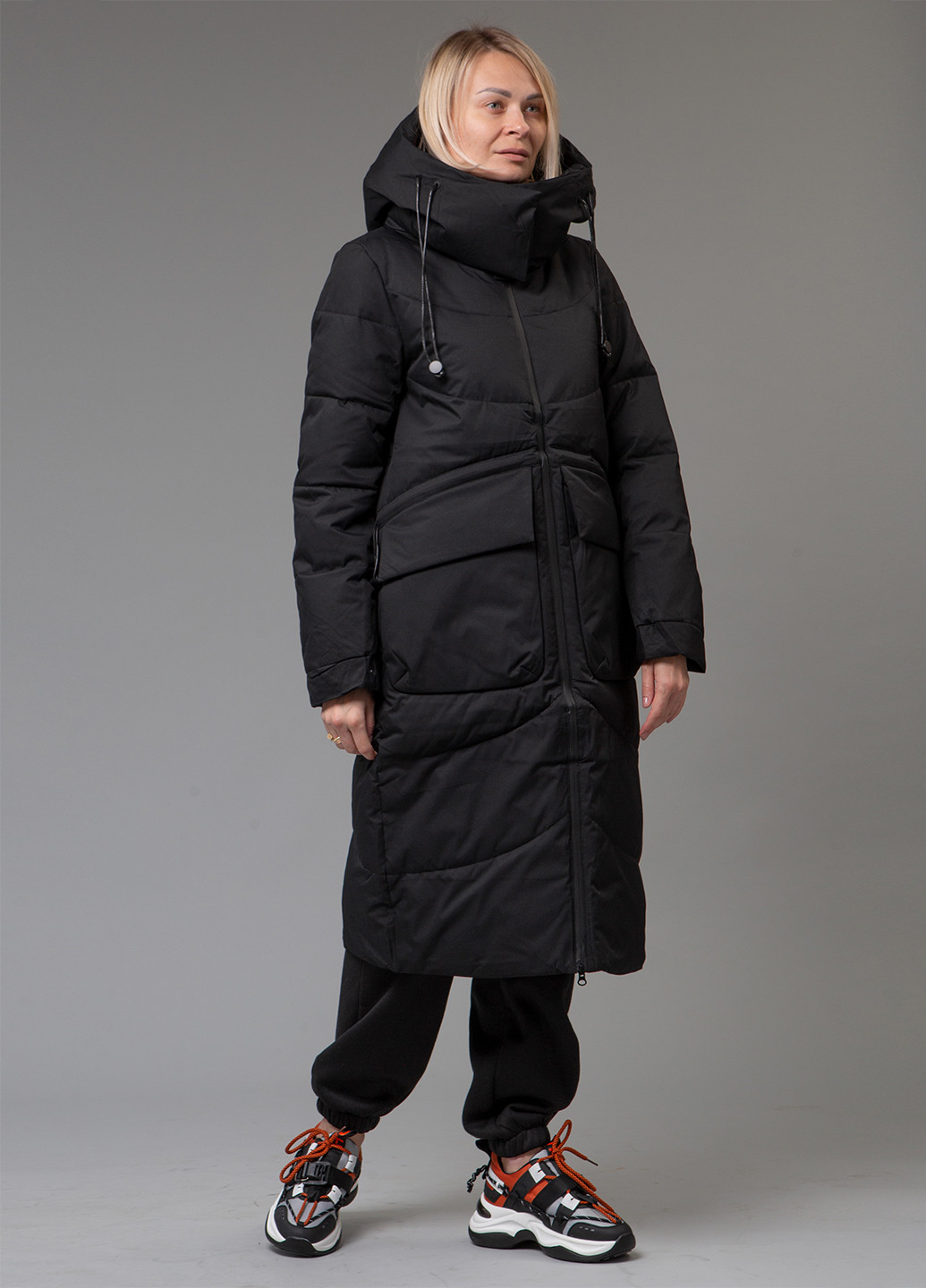 Черный зимний Пуховик Towmy