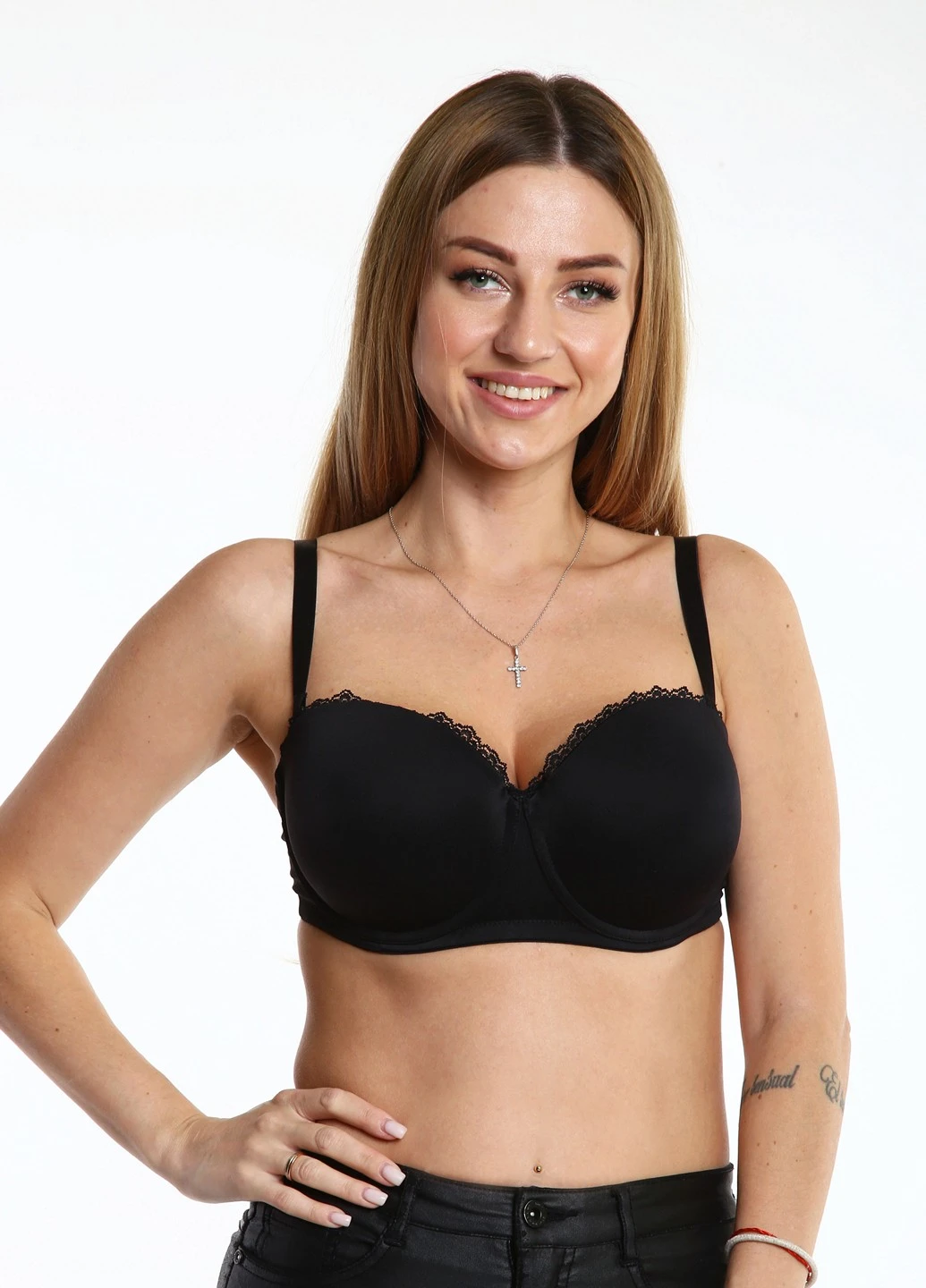 Чёрный бюстгальтер Lingerie