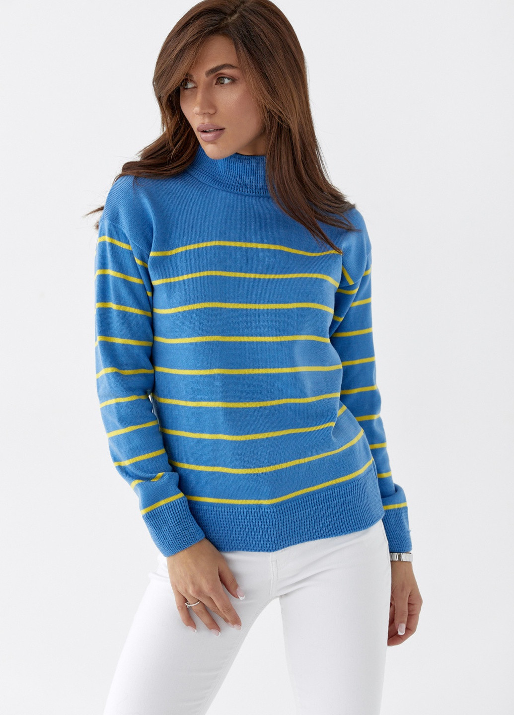Синий демисезонный свитер MSM