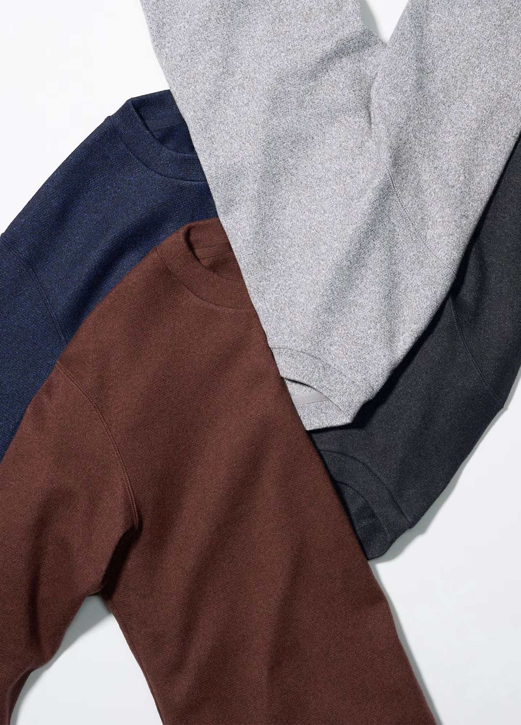 Темно-сірий світшот Uniqlo однотонний без декору (326092482)