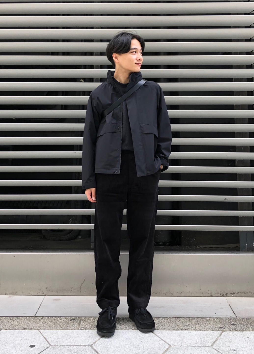 Темно-сірий світшот Uniqlo однотонний без декору (326092482)