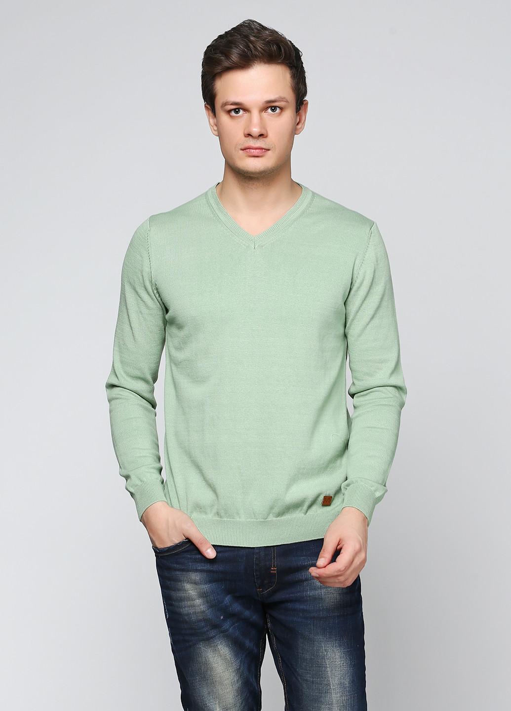 М'ятний демісезонний пуловер пуловер Яavin