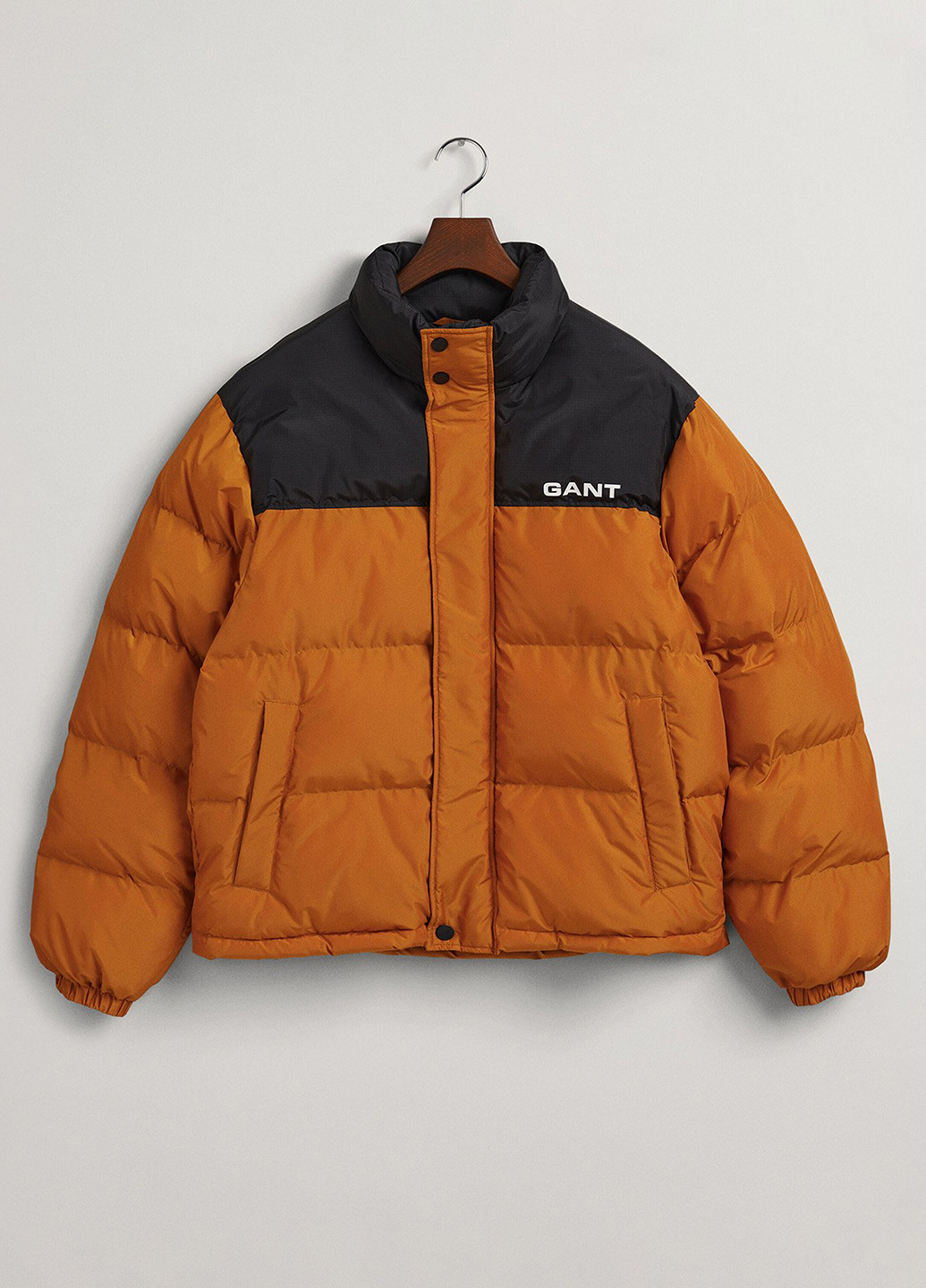 Оранжевая зимняя куртка Gant