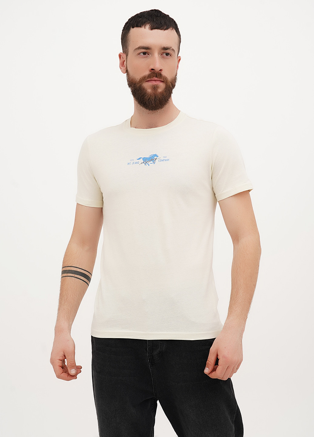 Молочна футболка Mustang