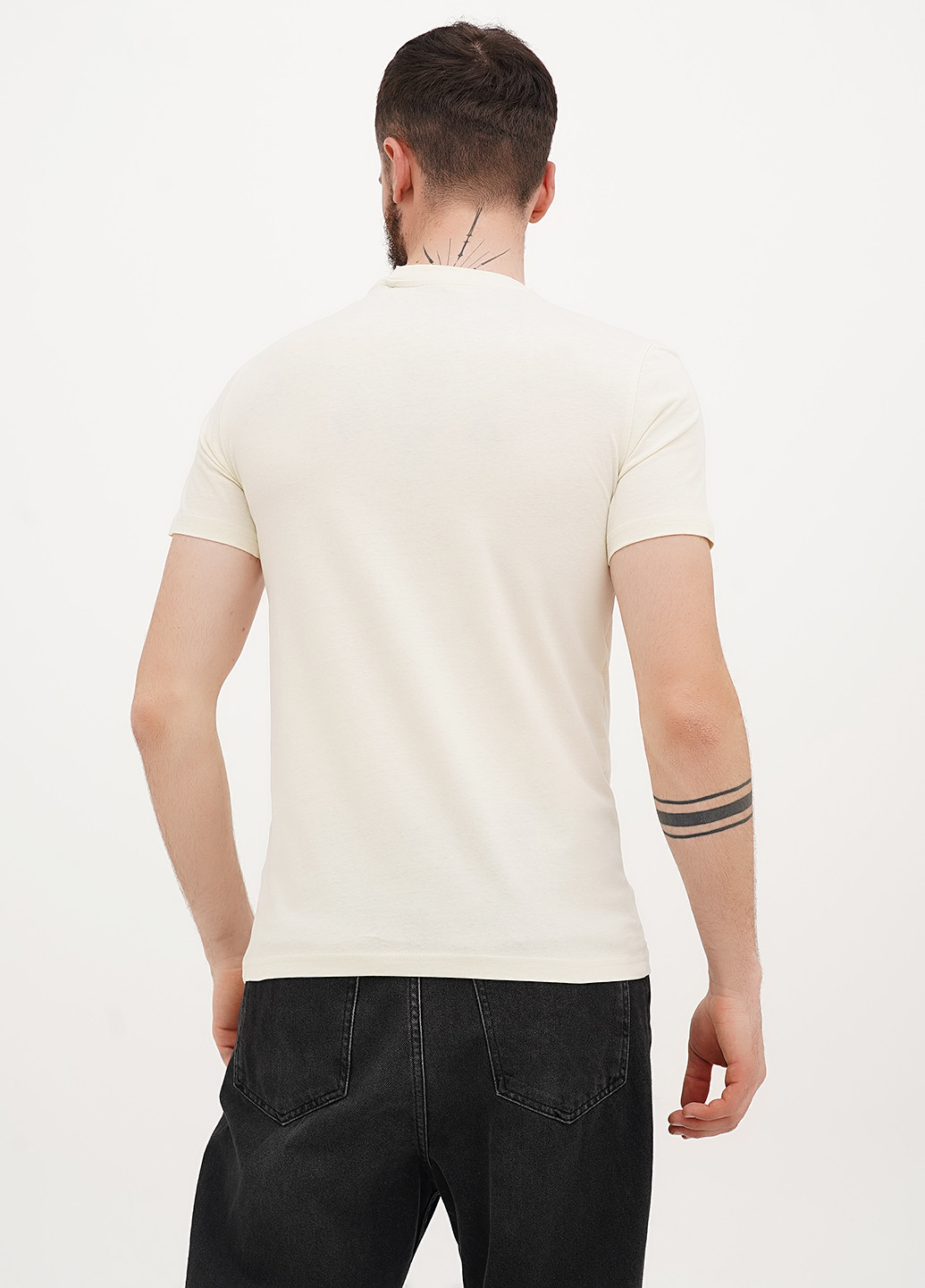 Молочна футболка Mustang