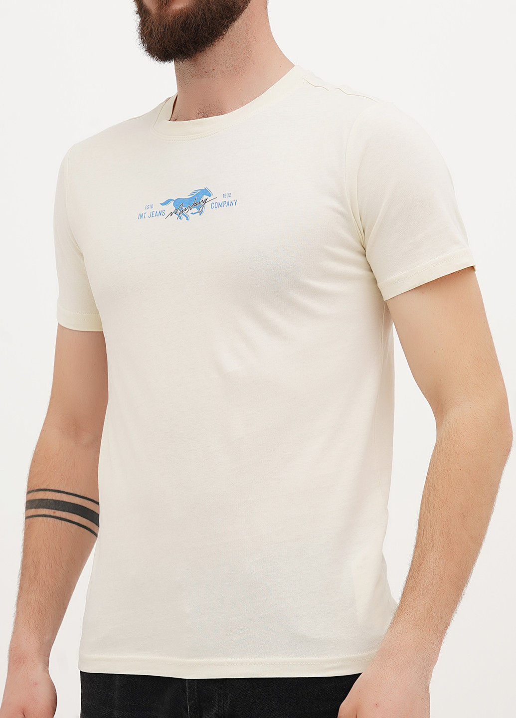 Молочна футболка Mustang