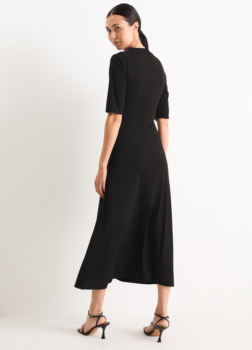 Черное кэжуал платье C&A однотонное