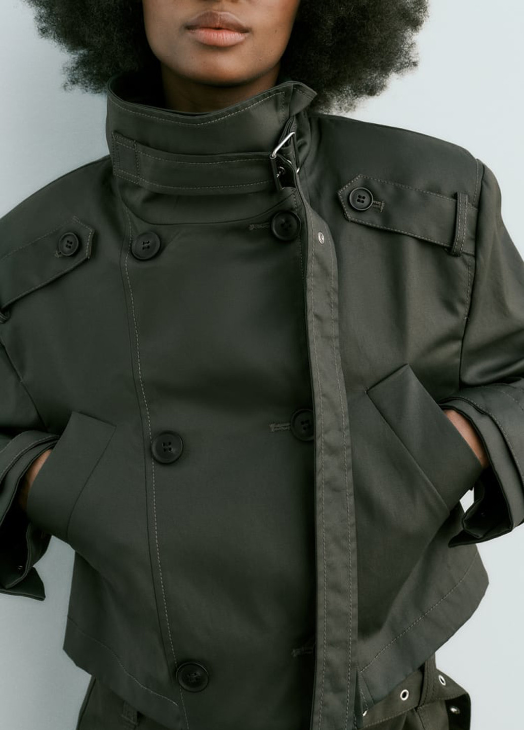 Зеленая демисезонная куртка Zara