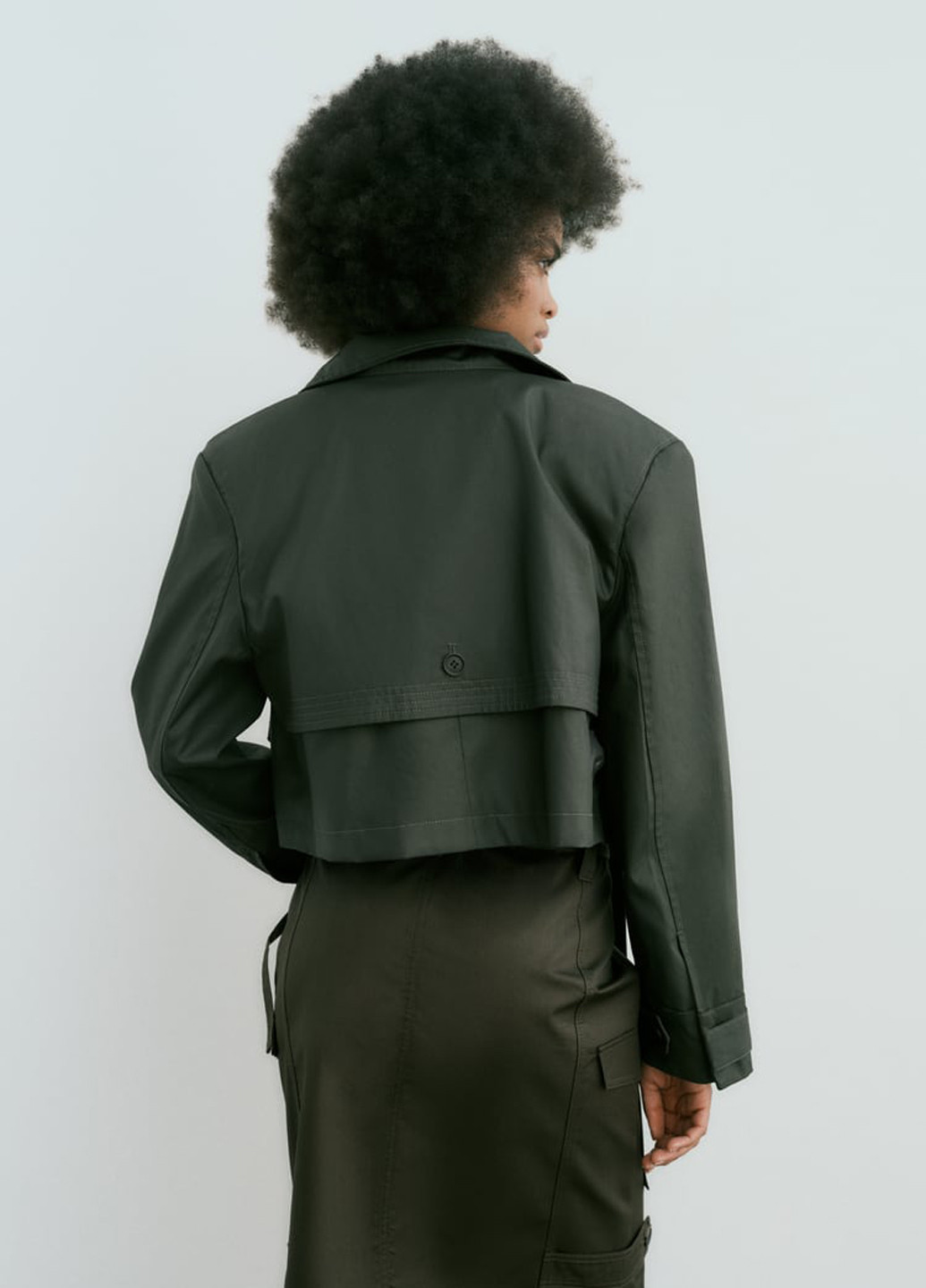 Зеленая демисезонная куртка Zara