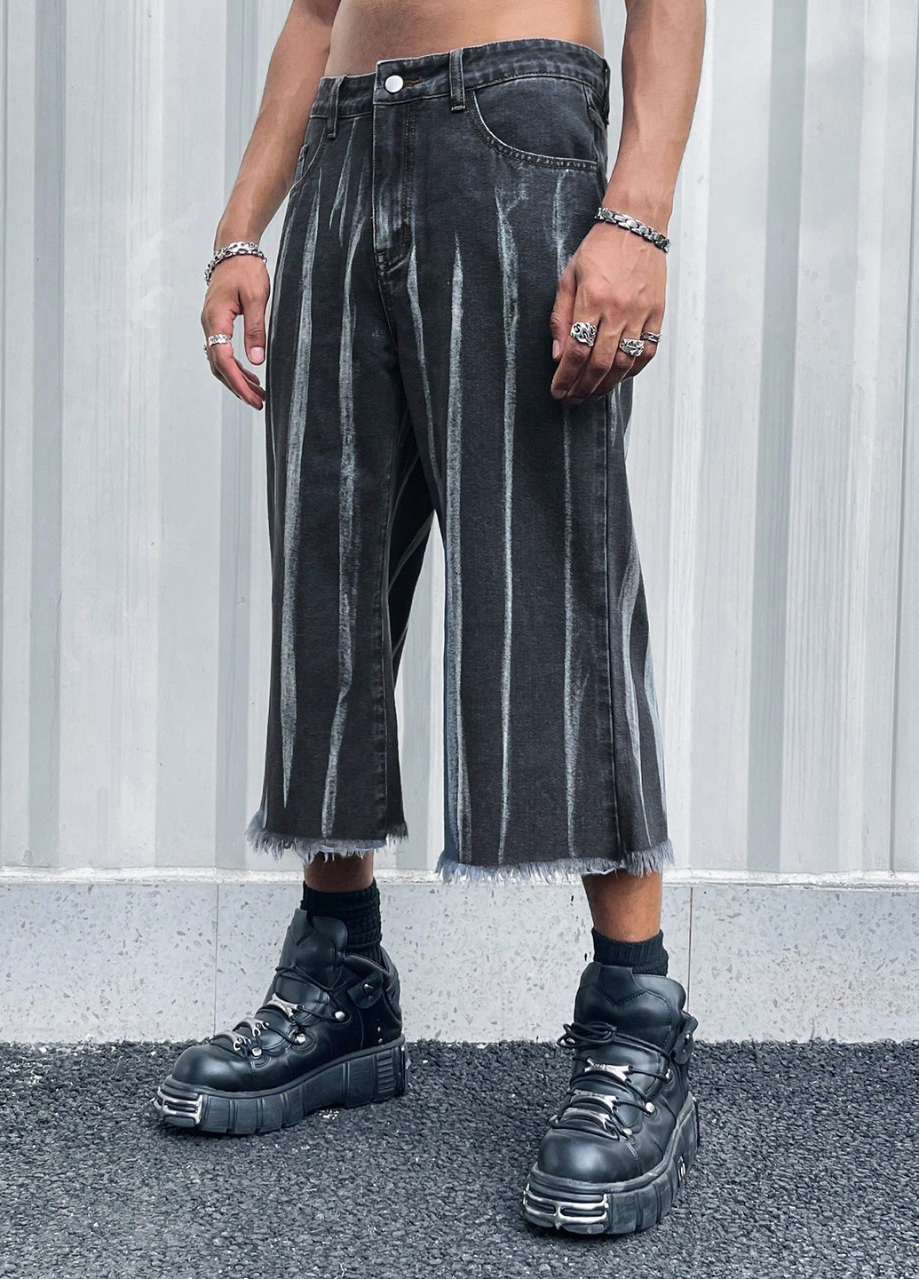 Темно-серые летние прямые, укороченные джинсы SHEIN