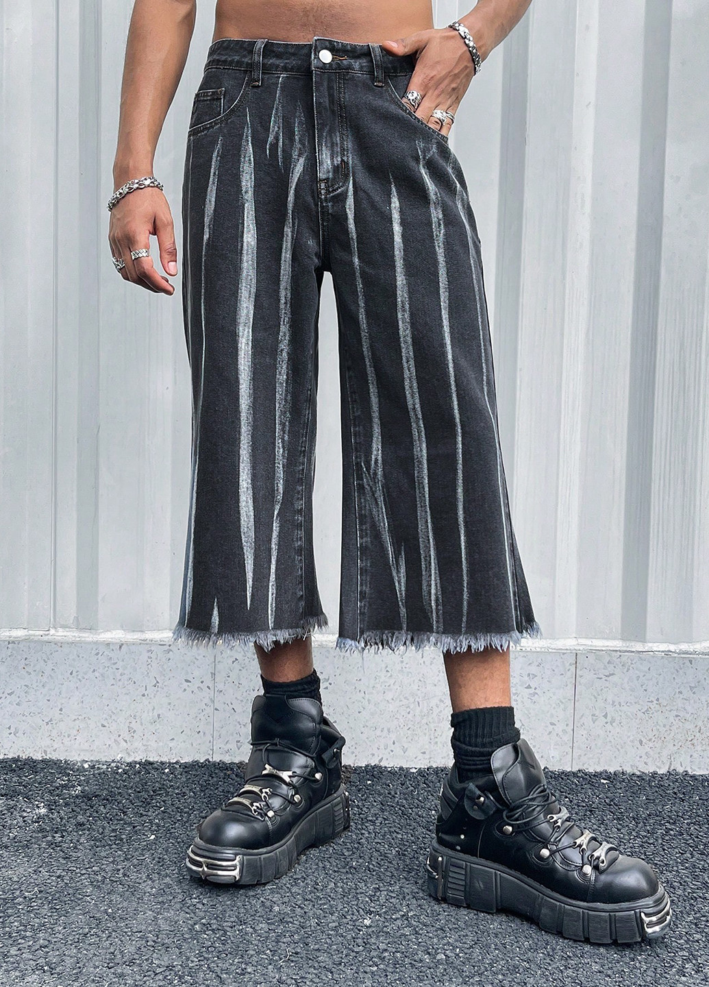 Темно-серые летние прямые, укороченные джинсы SHEIN