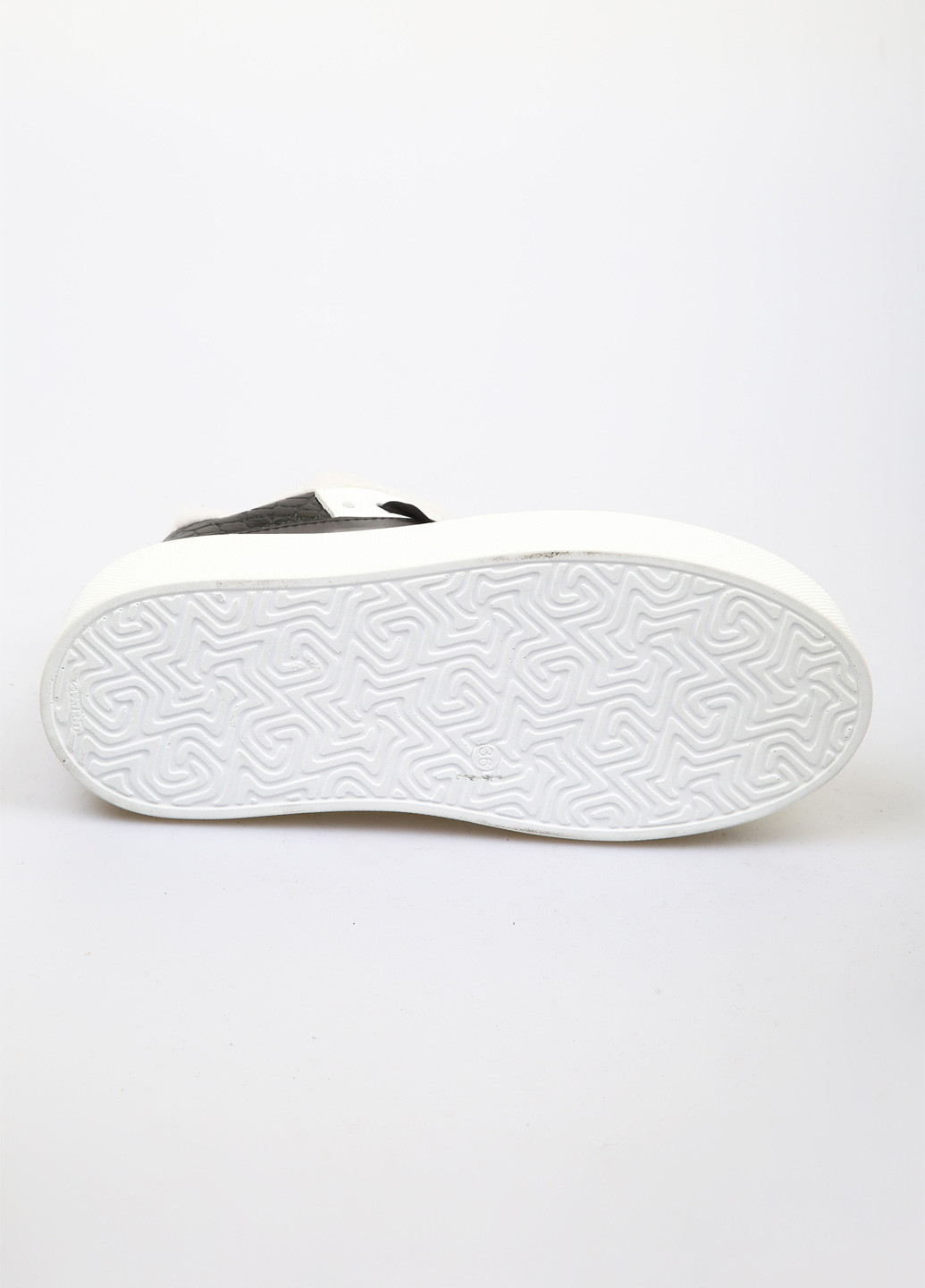 Кроссовки No Brand чёрно-белые зима (335022250)