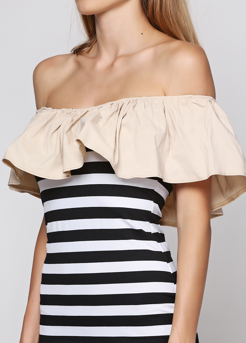 Бежева кежуал сукня Podium в смужку