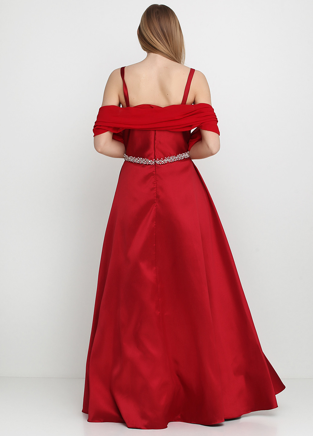 Красное вечернее платье Luxuar однотонное