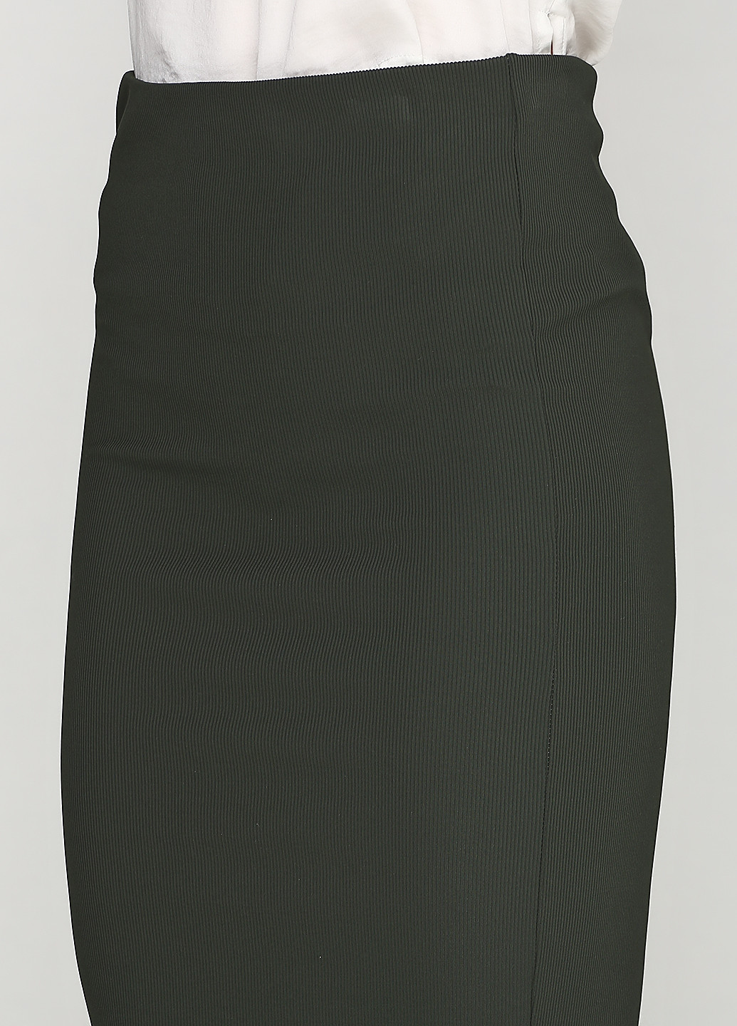 Темно-зеленая кэжуал однотонная юбка Bershka миди