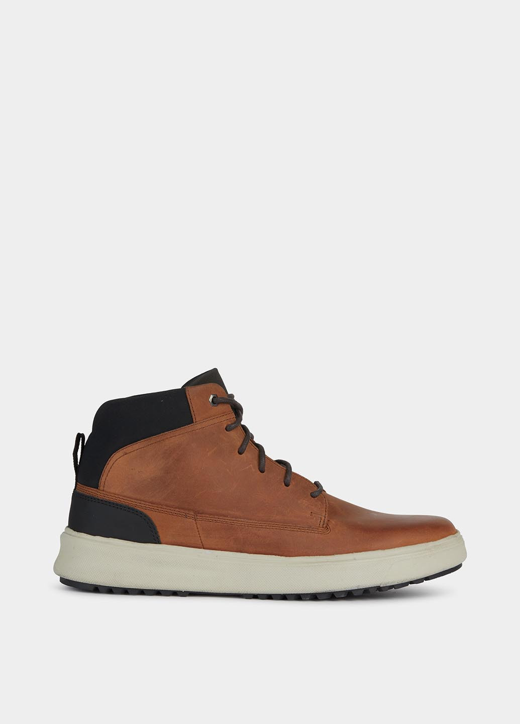 Коричневые зимние ботинки Geox