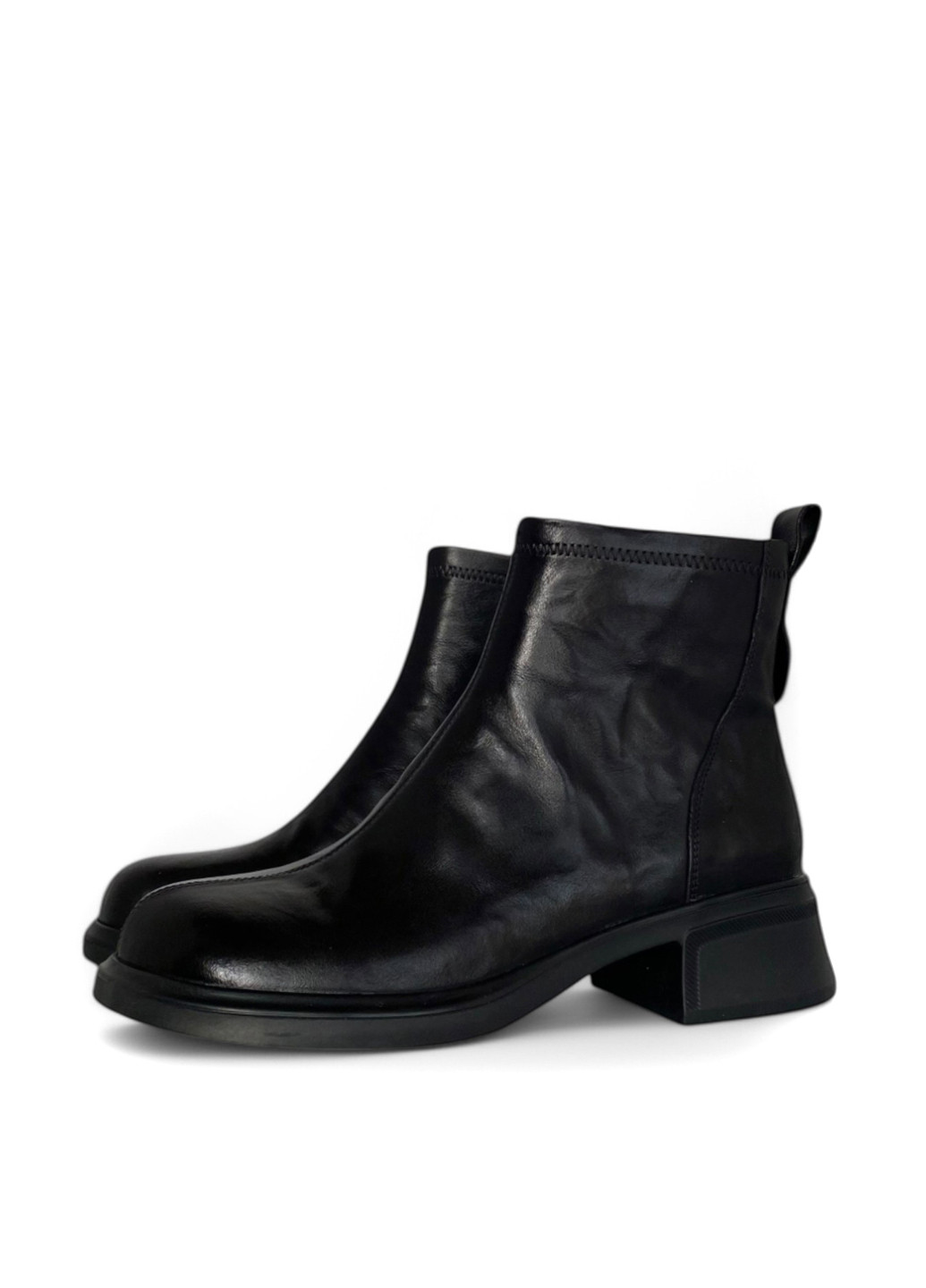 Осенние ботинки Meego без декора