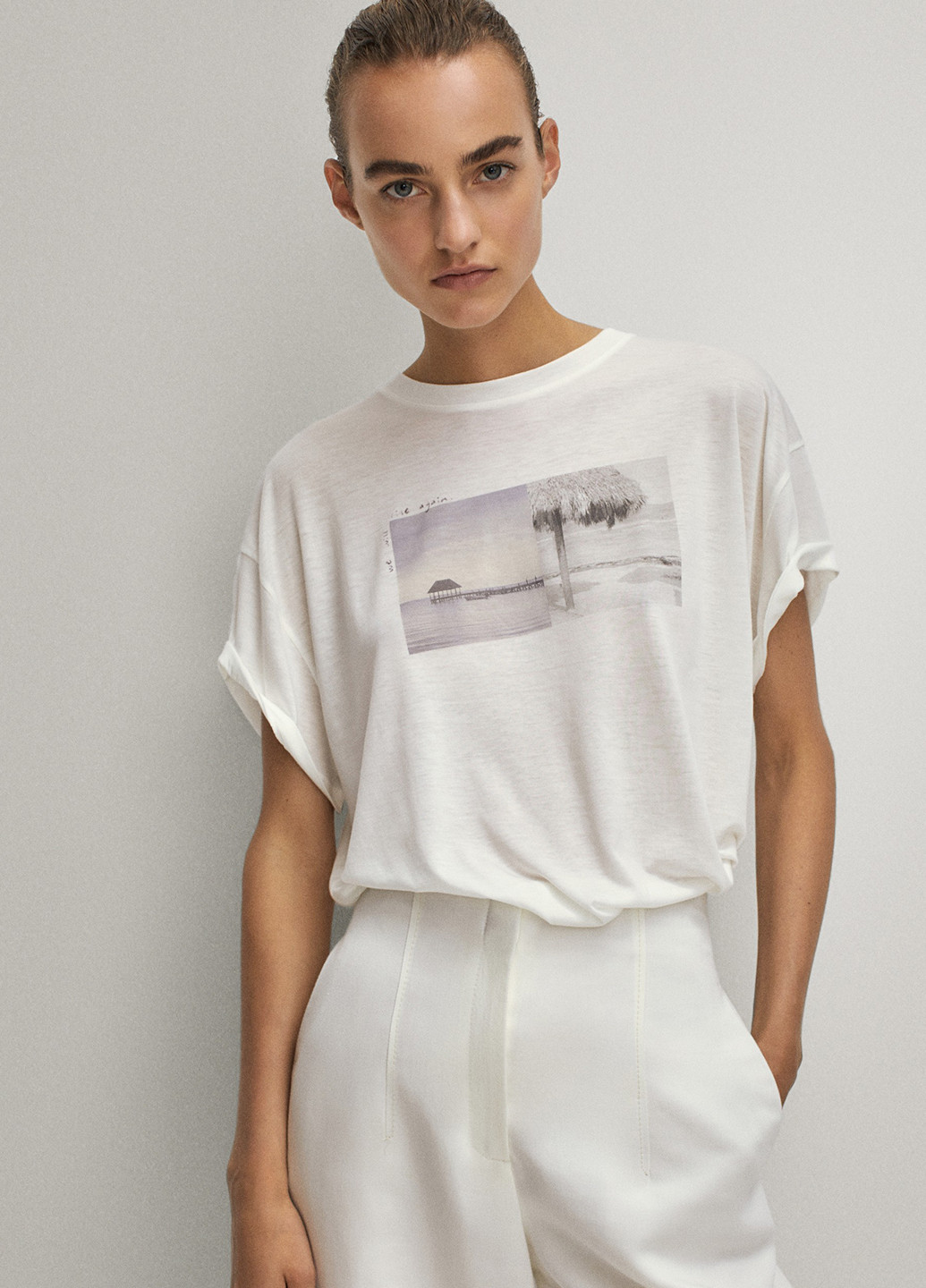 Белая летняя футболка Massimo Dutti