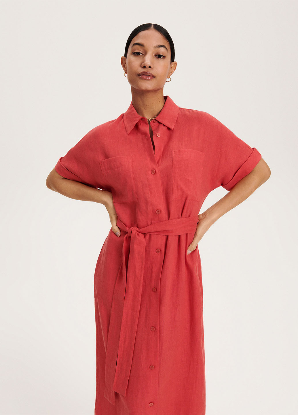 Светло-красное кэжуал платье рубашка Reserved однотонное