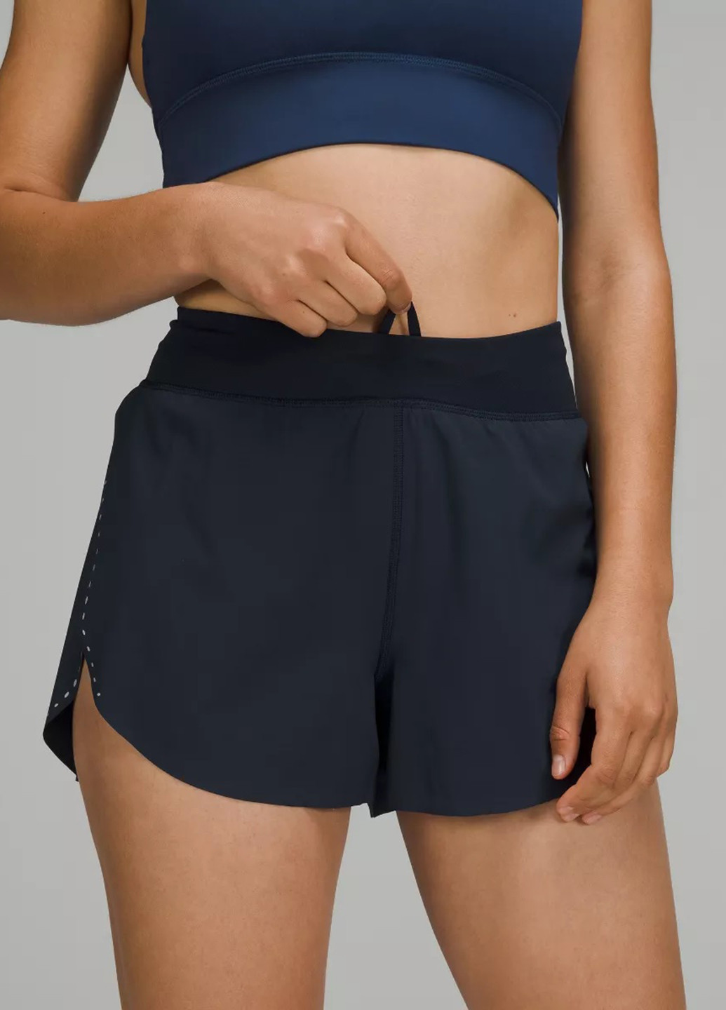 Шорти Lululemon Athletica (349512358)