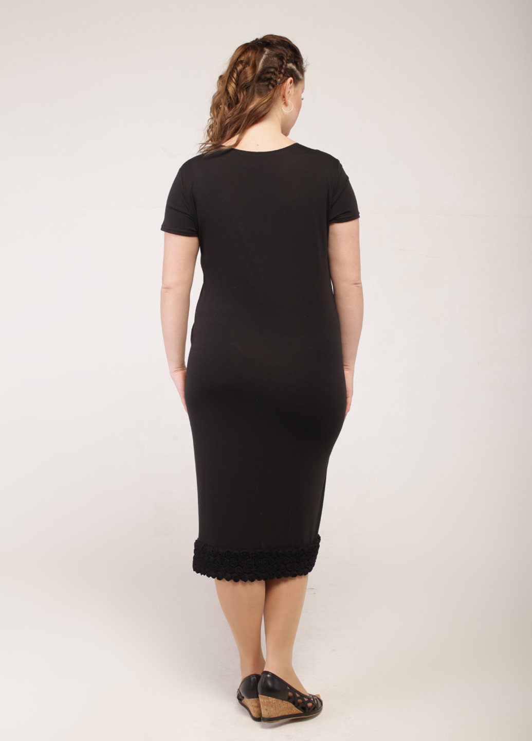 Черное кэжуал платье Maxiline однотонное