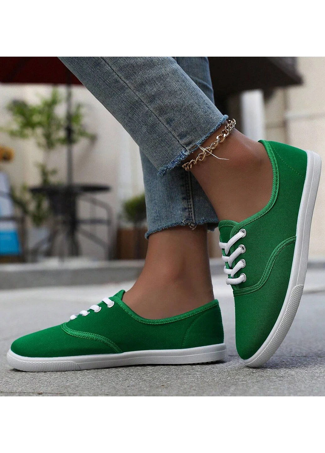 Темно-зелені кеди SHEIN