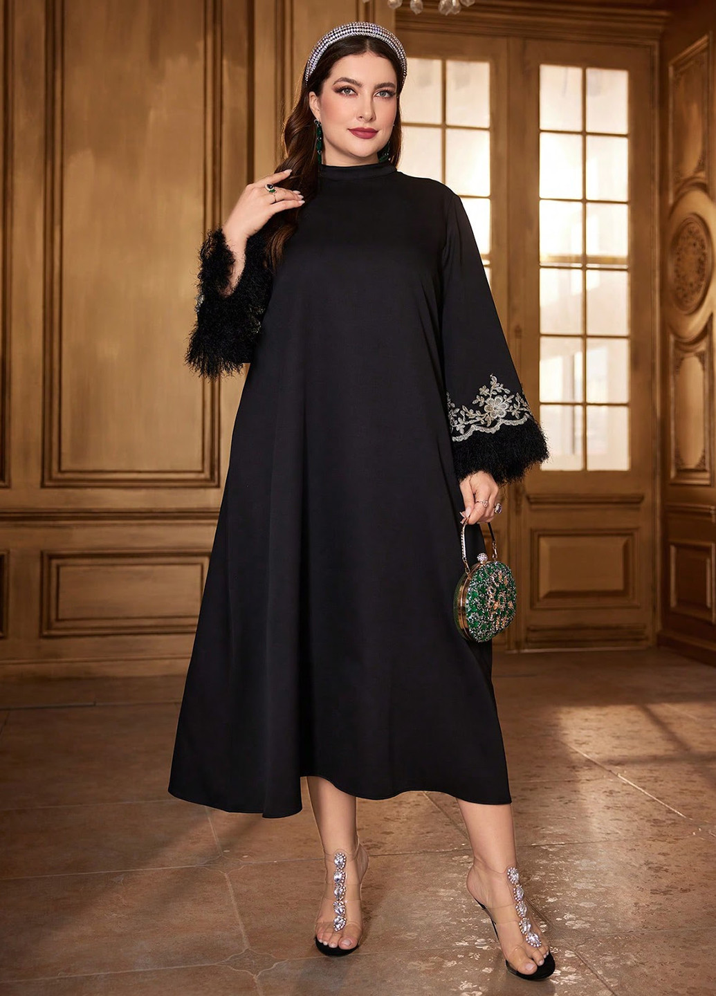 Черное вечернее платье а-силуэт SHEIN однотонное