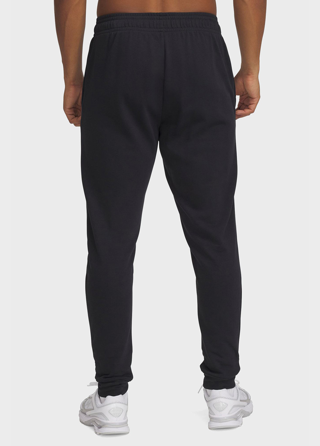 Черные спортивные демисезонные джоггеры брюки Under Armour