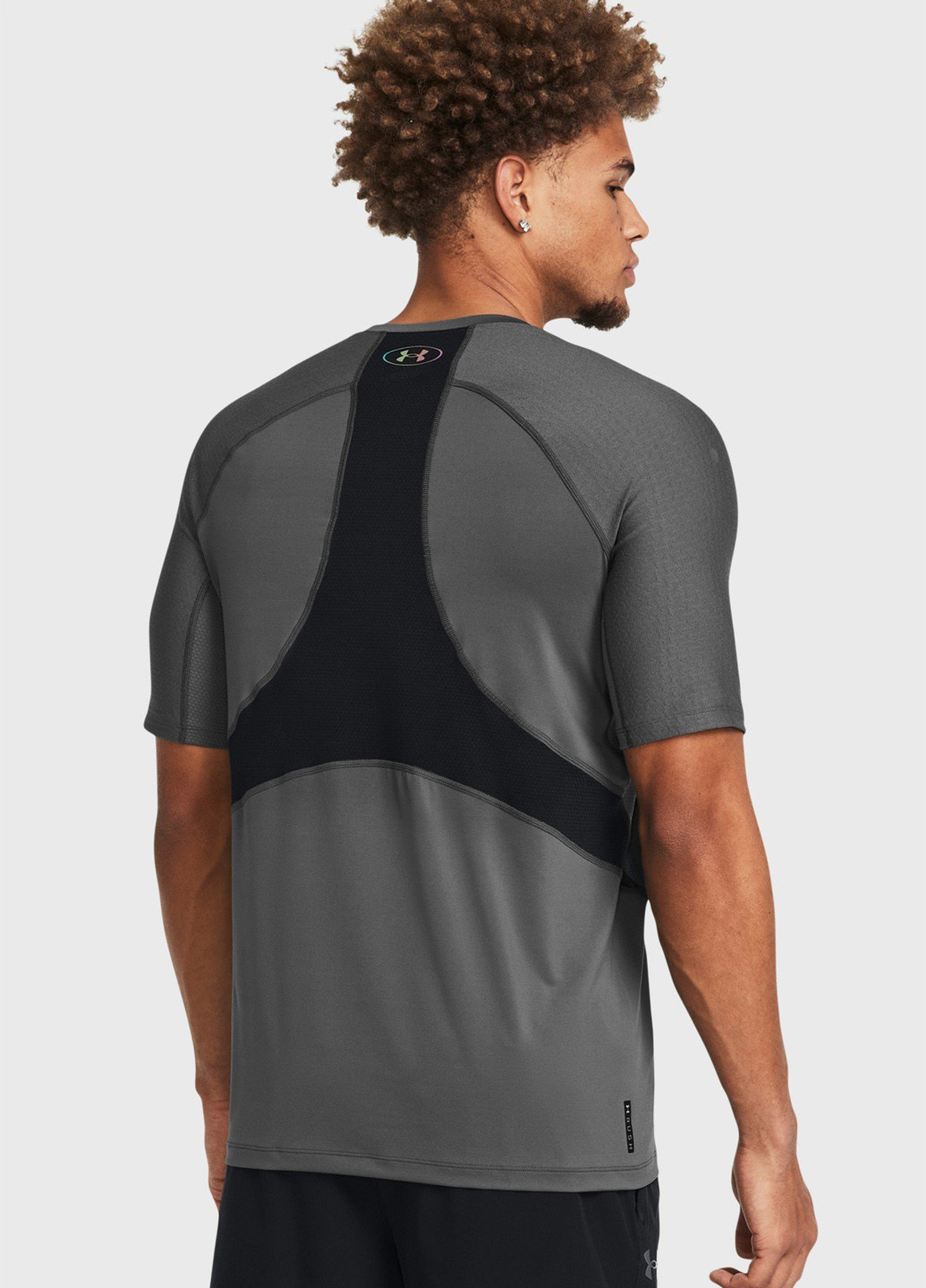 Футболка Under Armour (327382977)