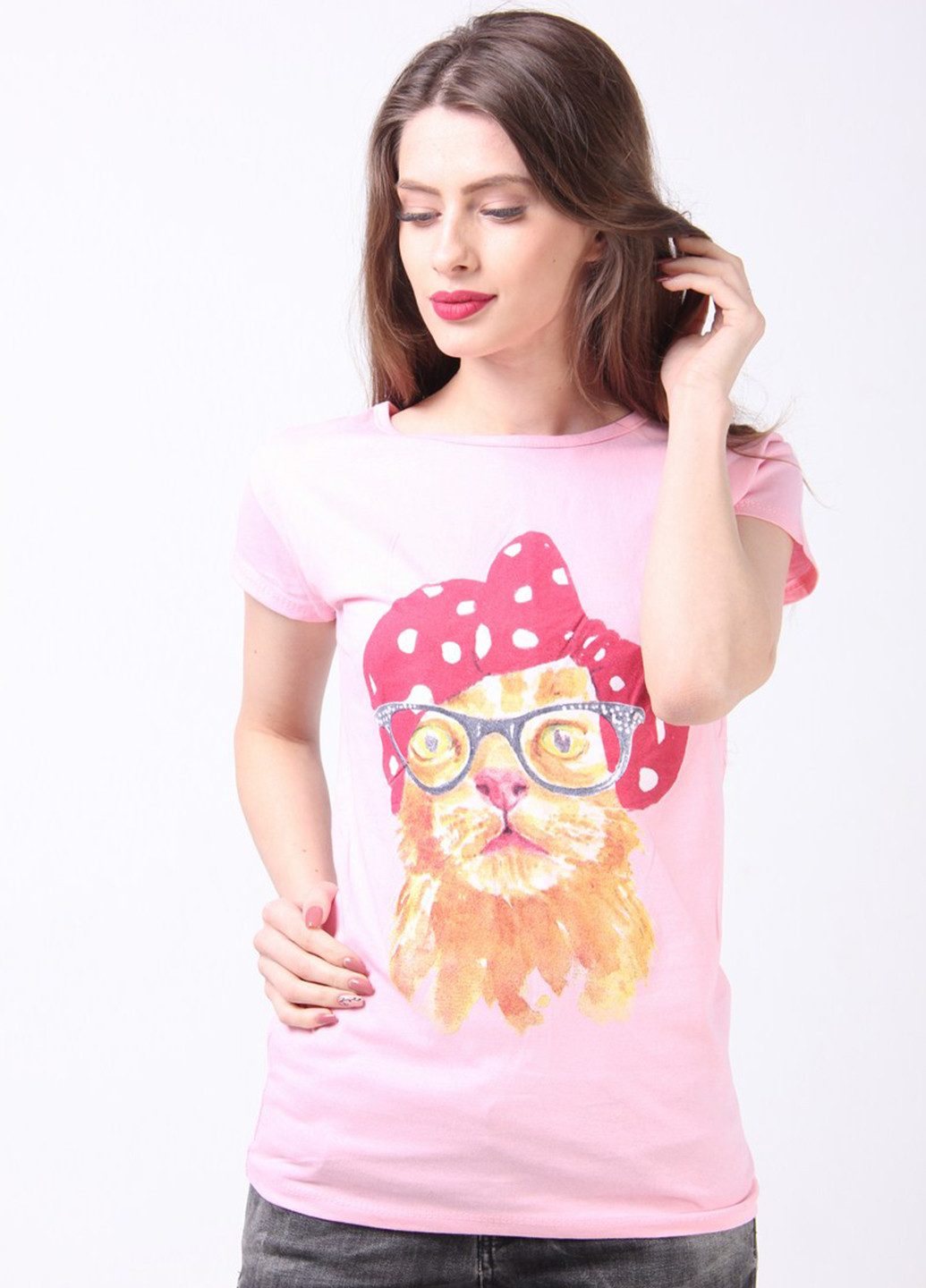 Светло-розовая летняя футболка Poncik
