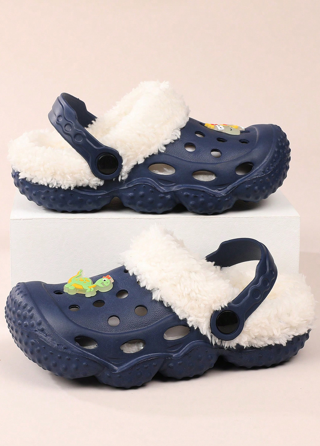 Темно-синие сабо SHEIN джибитсы, с мехом, с перфорацией