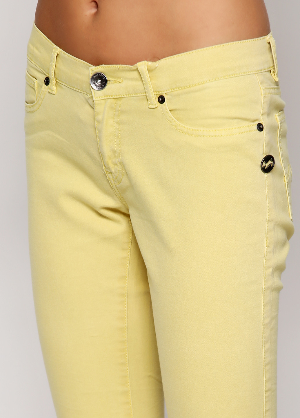 Желтые кэжуал демисезонные брюки Billabong