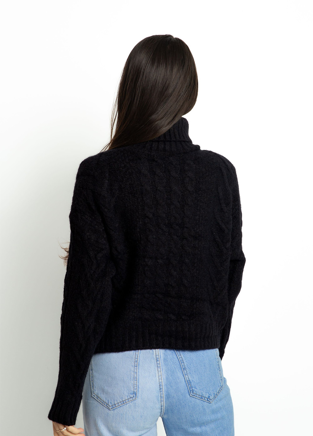 Чорний демісезонний светр Time of Style