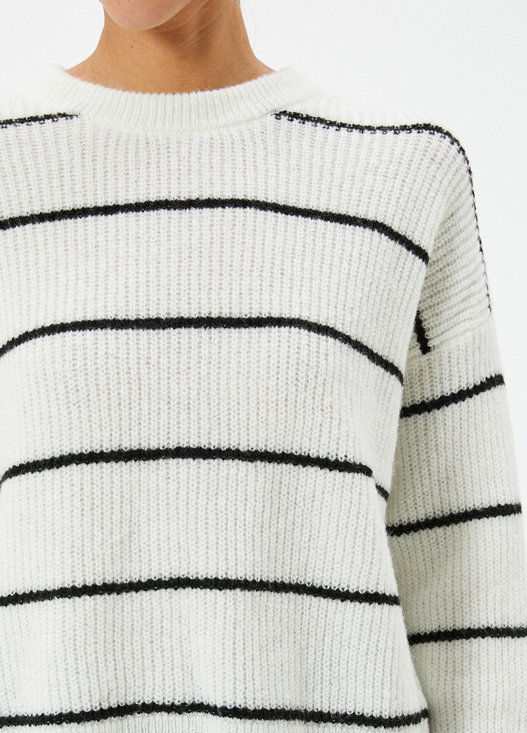 Черно-белый демисезонный джемпер джемпер KOTON