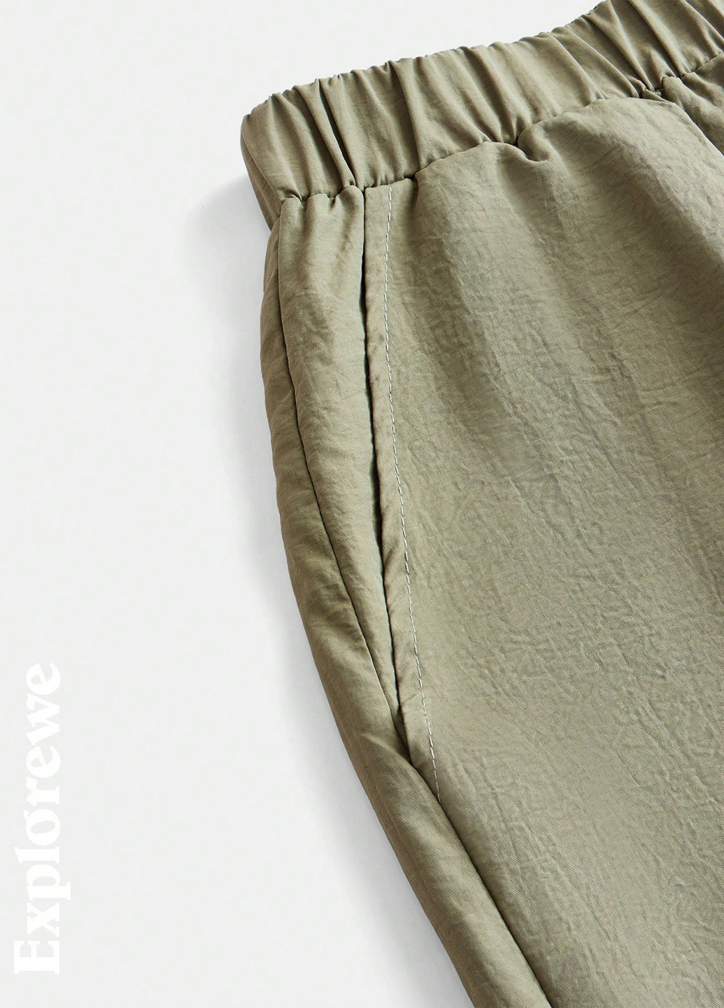 Бежевий демісезонний костюм (вітровка, брюки) SHEIN