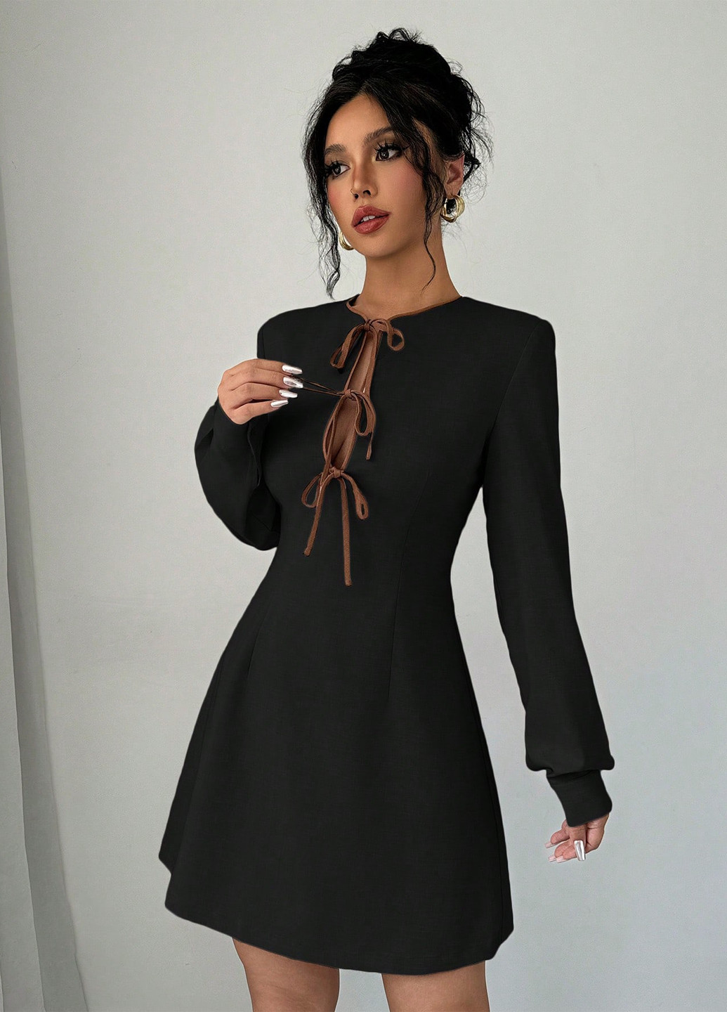 Черное кэжуал платье силуэтная, клеш SHEIN однотонное