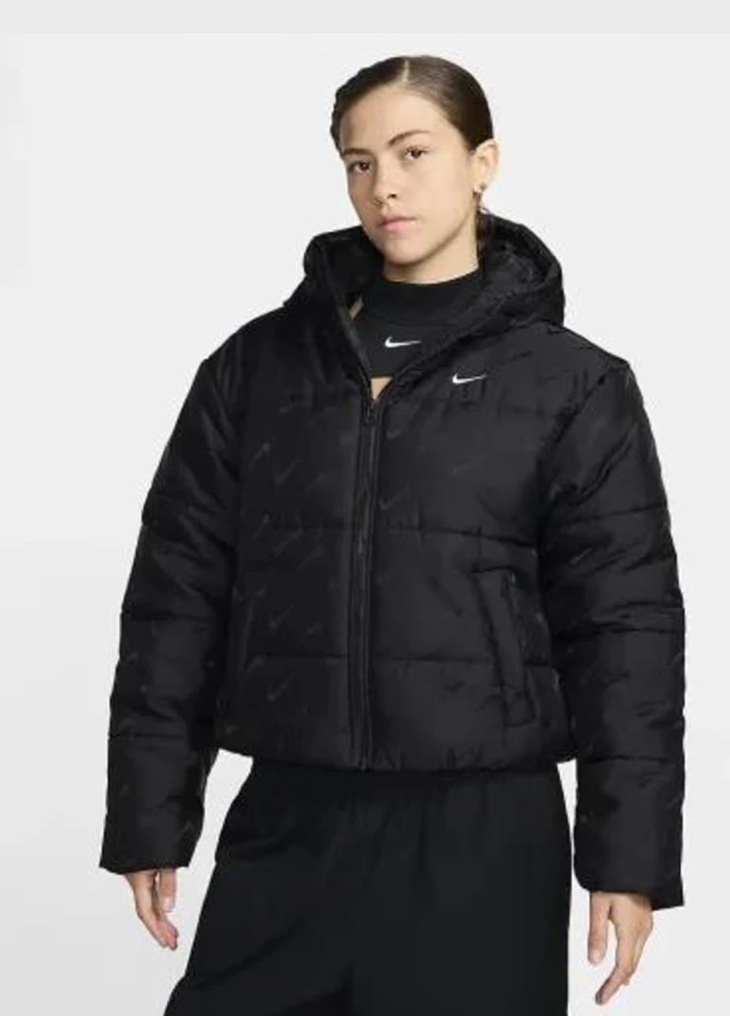 Чорна демісезонна куртка fv7941-010 Nike W NSW TF SNFL NK CLSC PFR AOP
