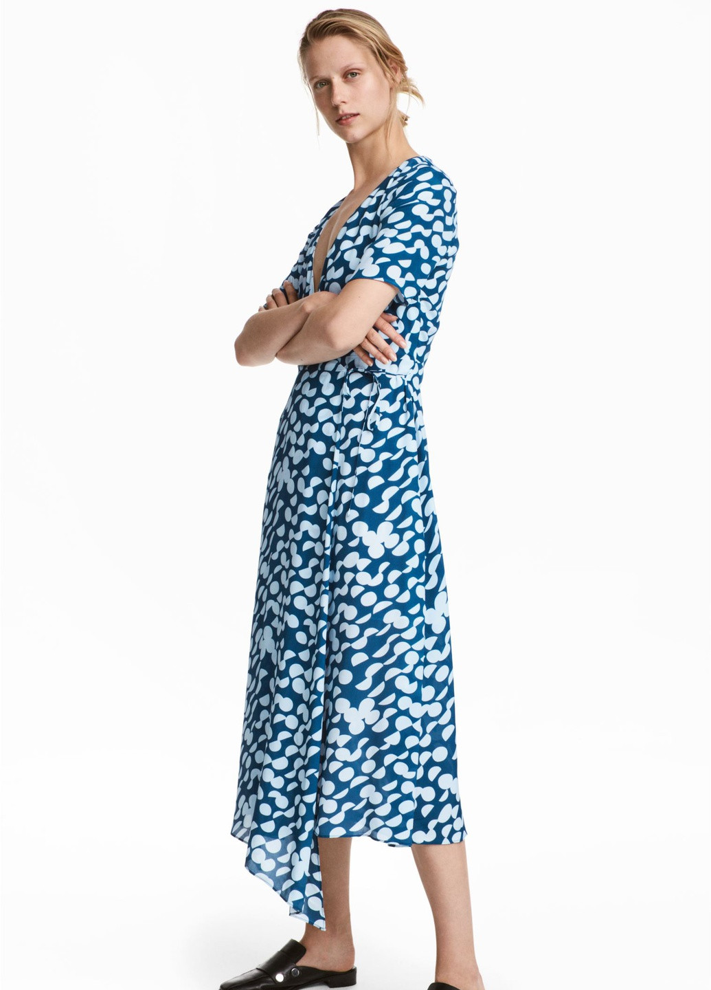 Синее кэжуал платье H&M с рисунком
