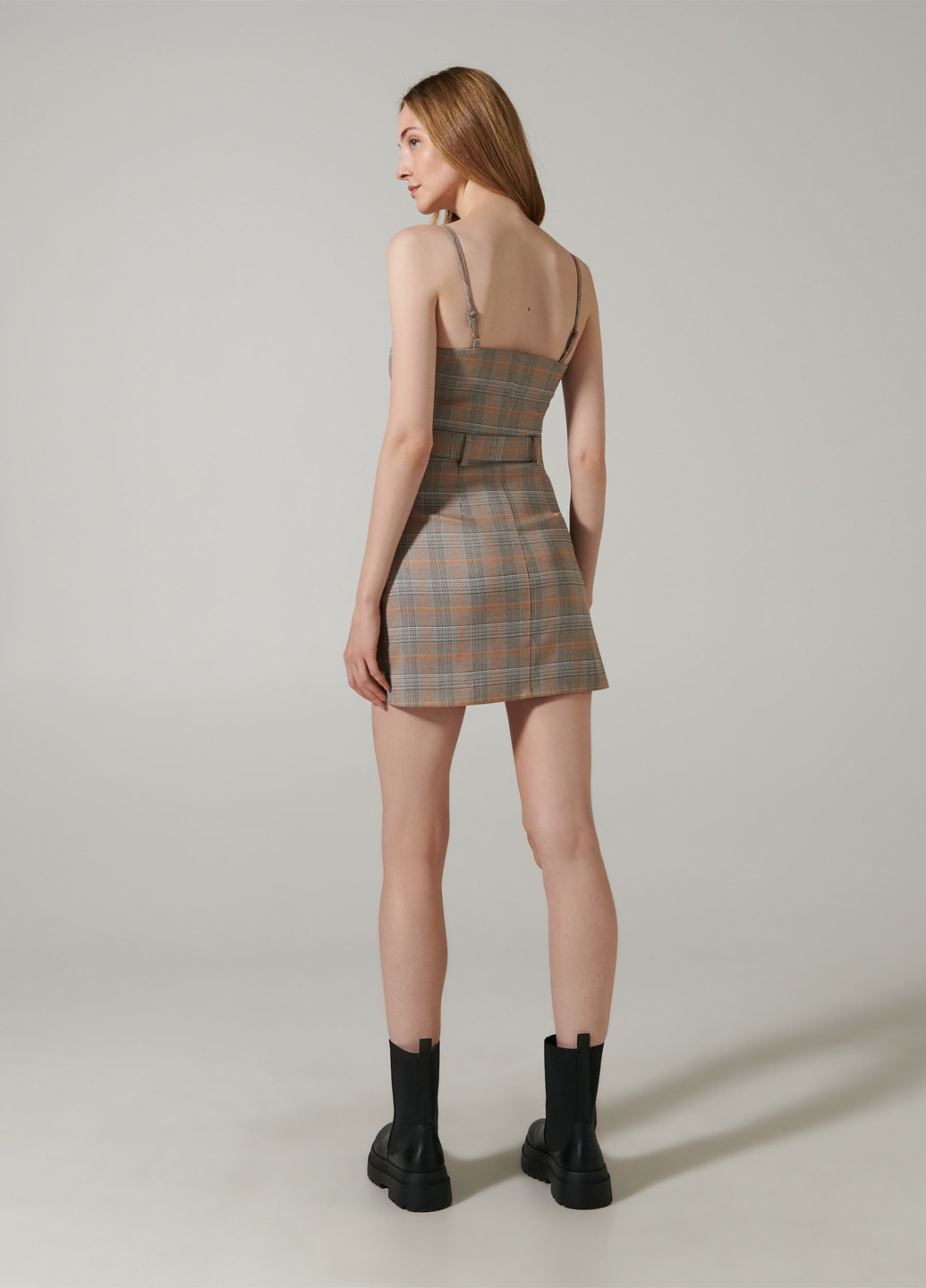 Демисезонный женский сарафан Sinsay в клеточку