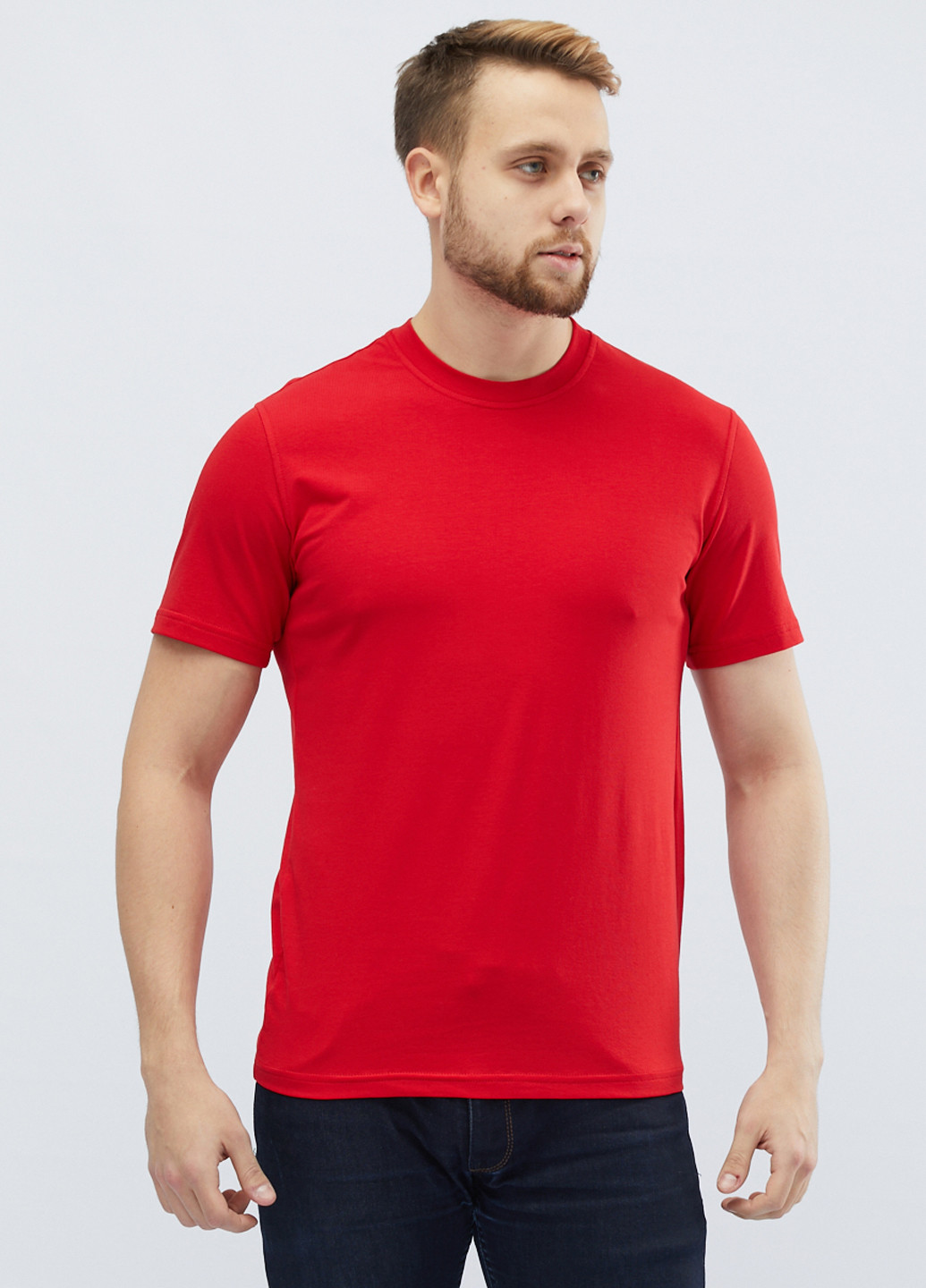 Красная летняя футболка Carica