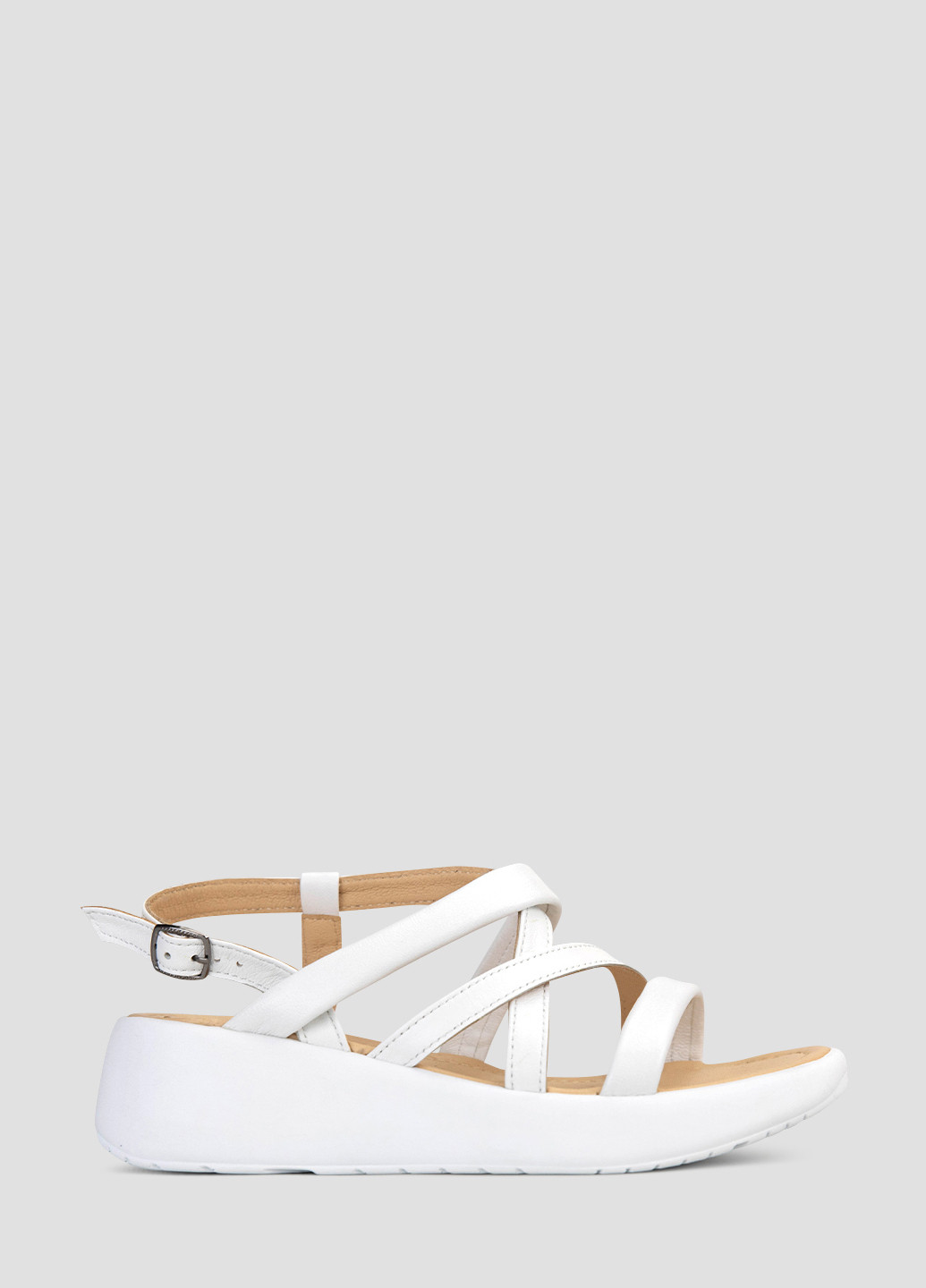 Белые босоножки Alromaro с ремешком
