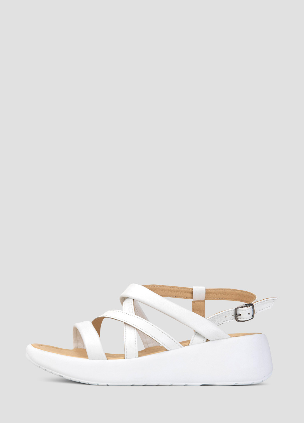 Белые босоножки Alromaro с ремешком