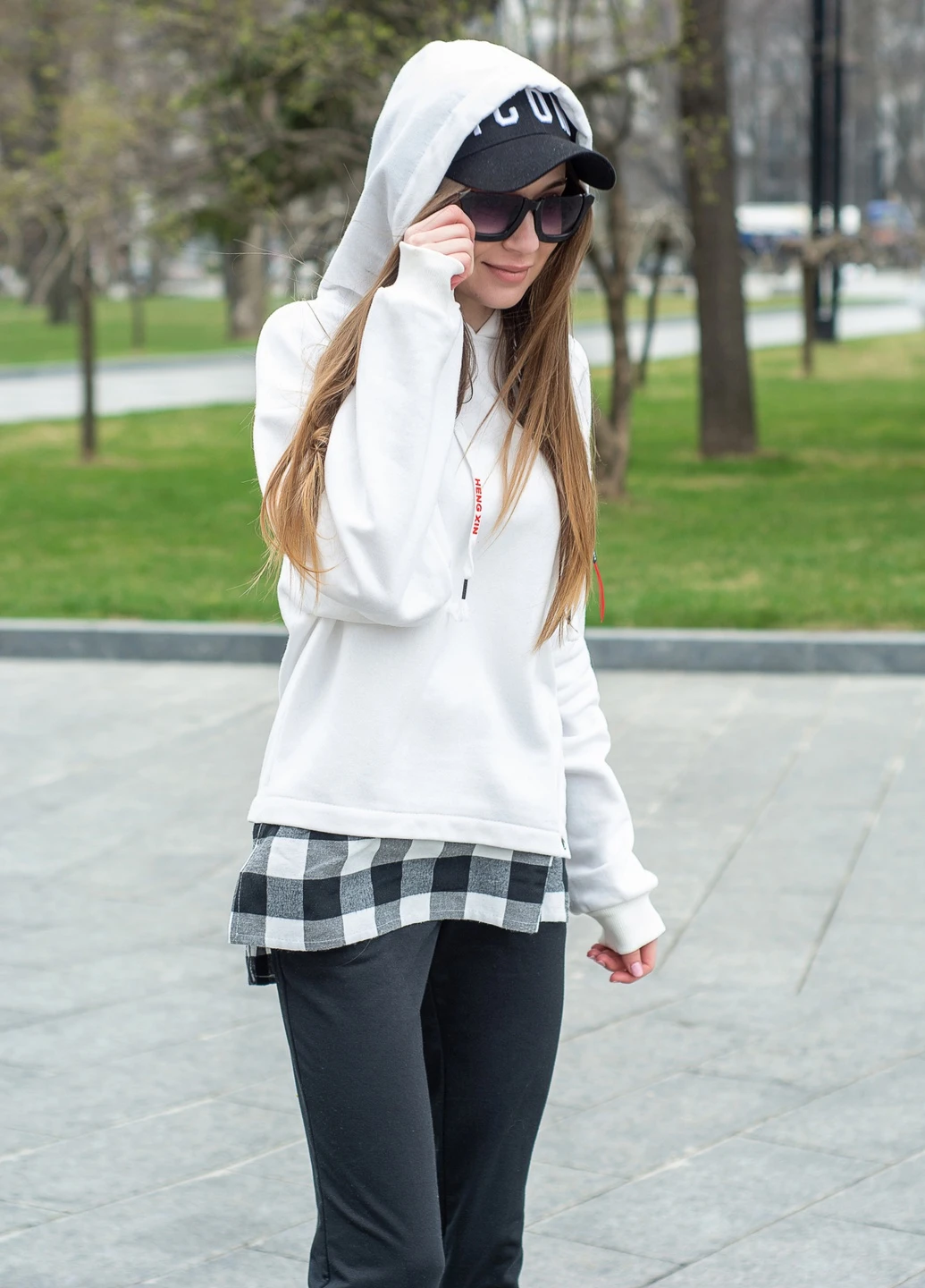 Худи oversize жіноче біле "SPIDER" InRed (248407711)