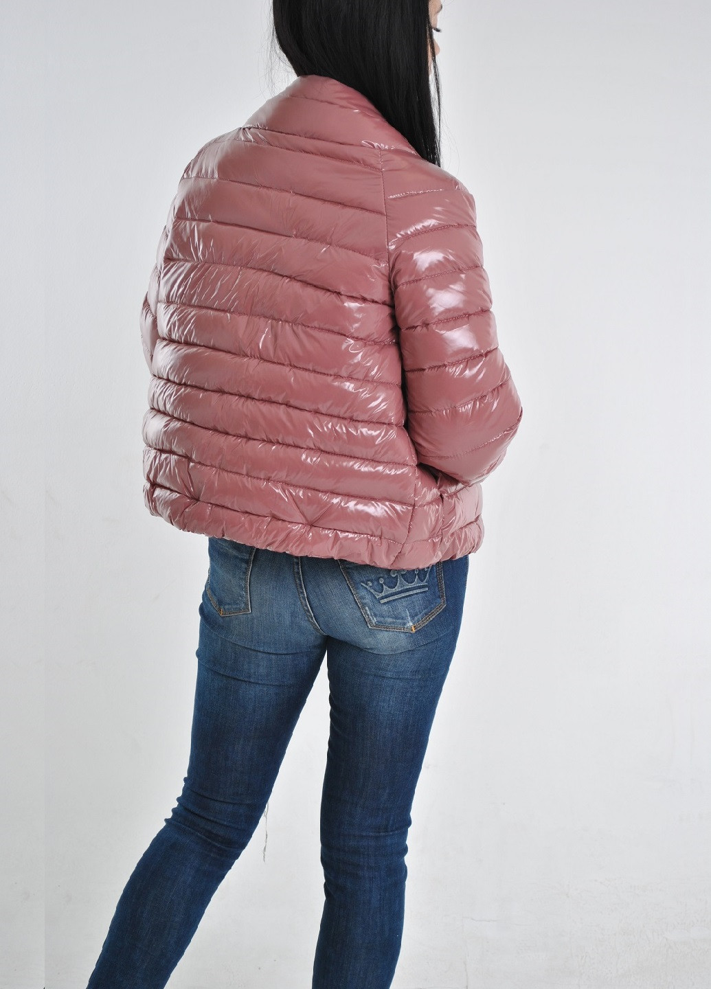 Пудрова демісезонна лакова куртка Glam Panic