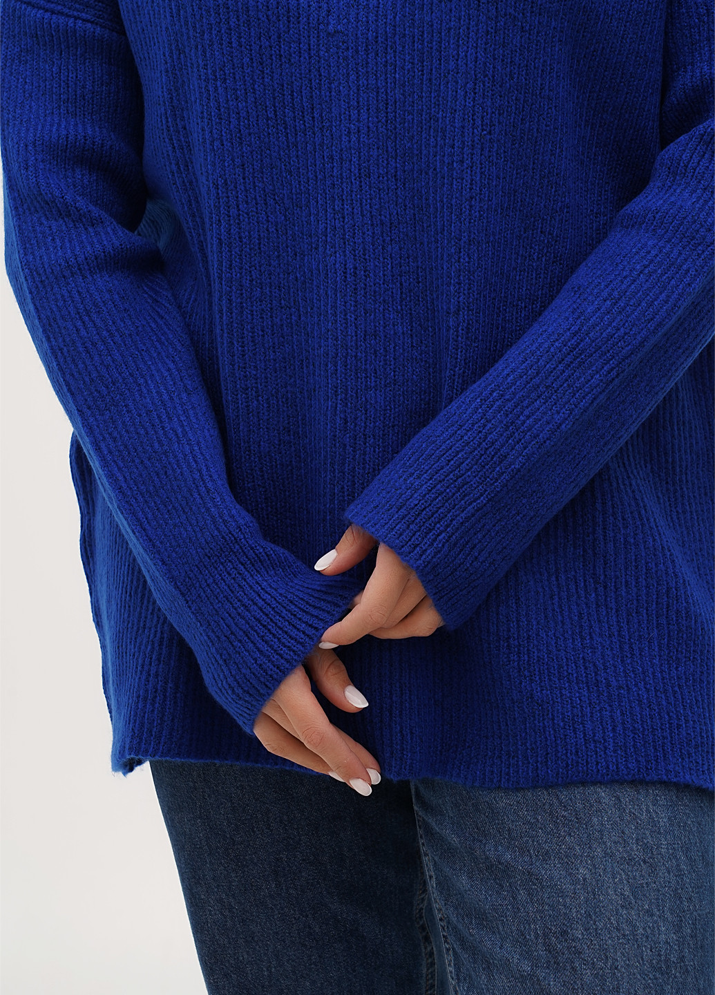 Синій демісезонний светр La Pomme