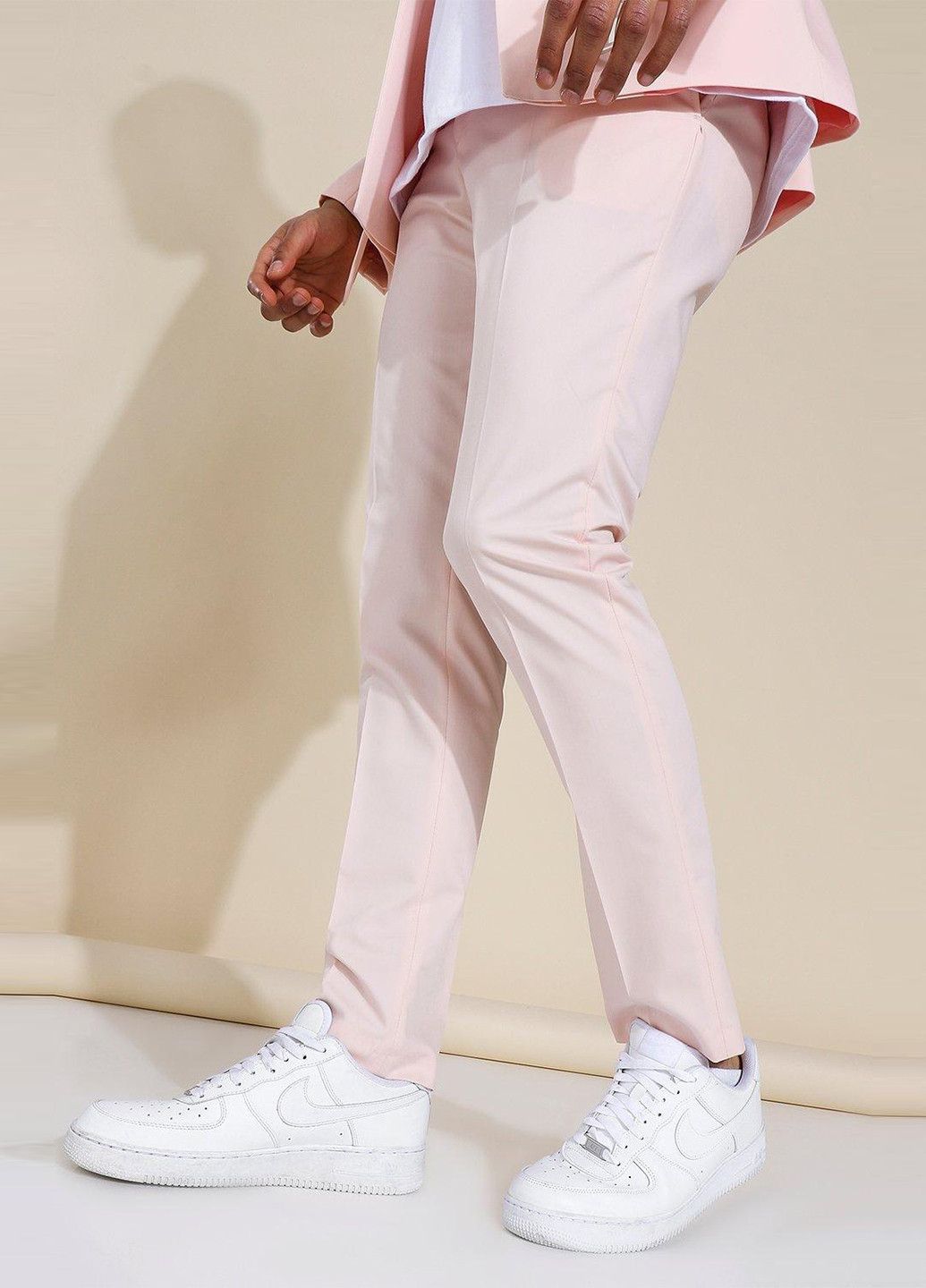 Светло-розовые кэжуал демисезонные зауженные брюки Boohoo